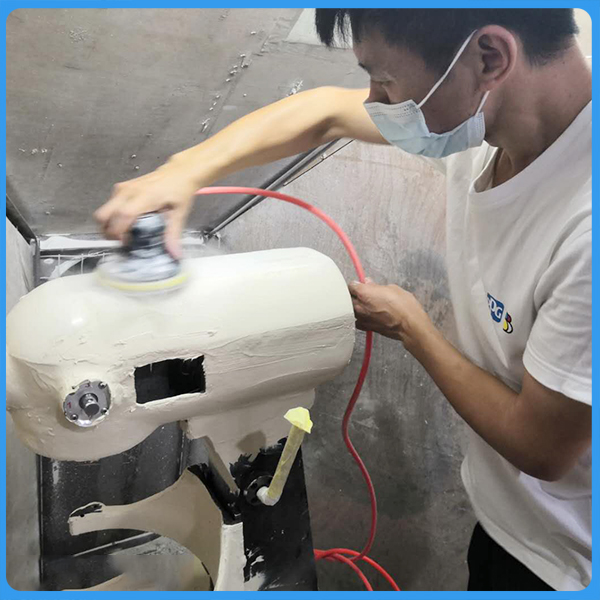 原子灰可以抹锌钢吗2.jpg
