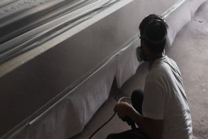 汽车油漆喷漆有颗粒，来看看邦昵涂料的分析[邦昵涂料]