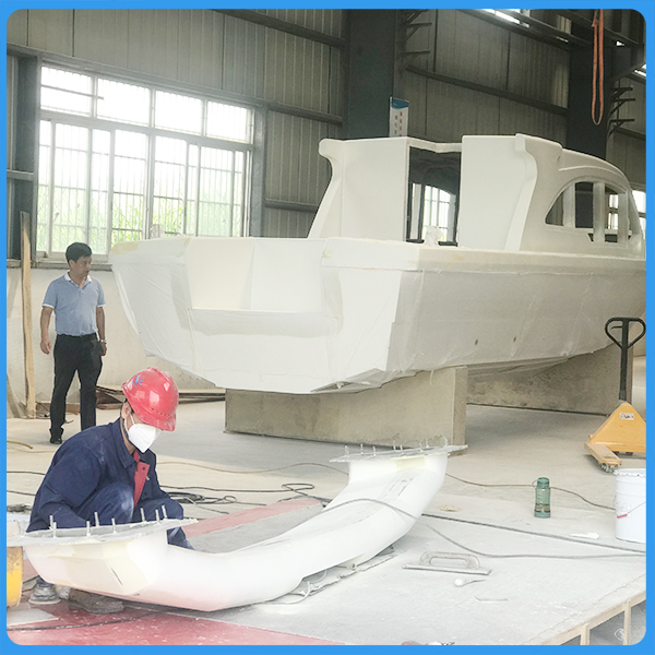 玻璃钢船可以用原子灰吗2.jpg